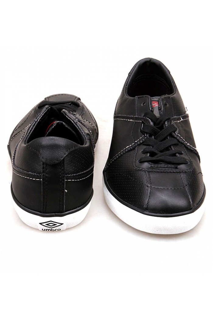 Umbro Terrace Low -  Умбро мъжки кожени кецове в черно
