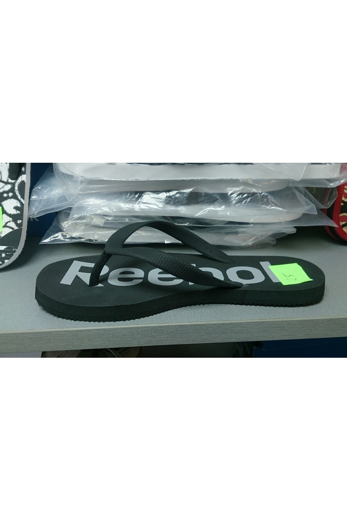 Reebok - Джапанки