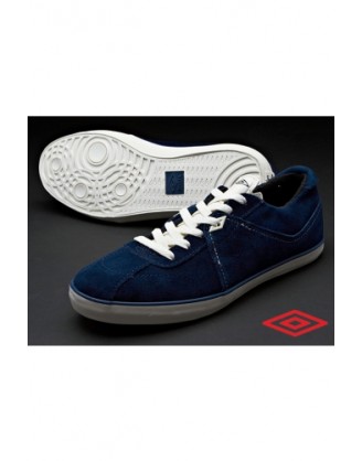 Umbro Terrace Low -  Умбро мъжки  обувки от тъмно син велур